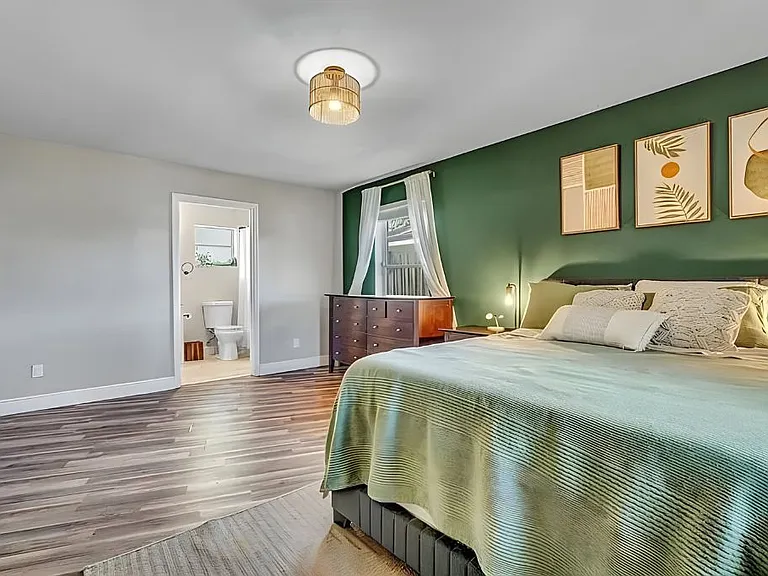 6941 Boston Dr — Photo 12
