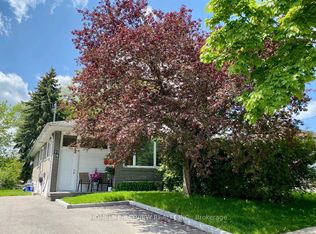 74 Newbury Dr, Newmarket, ON L3Y 4R3