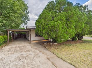 802 Zauk Ave, Dumas, TX 79029