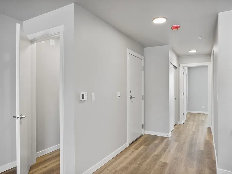 Fisher Park Apartments — Photo 63