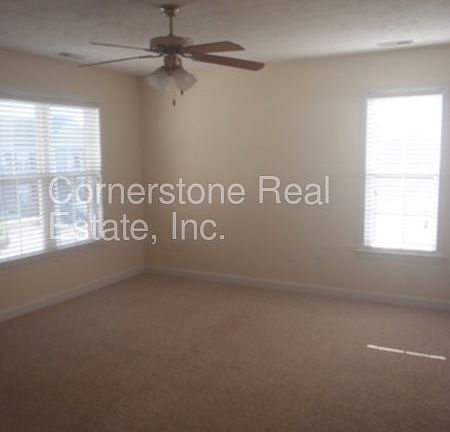 4th image of 1830 Balmoral Dr