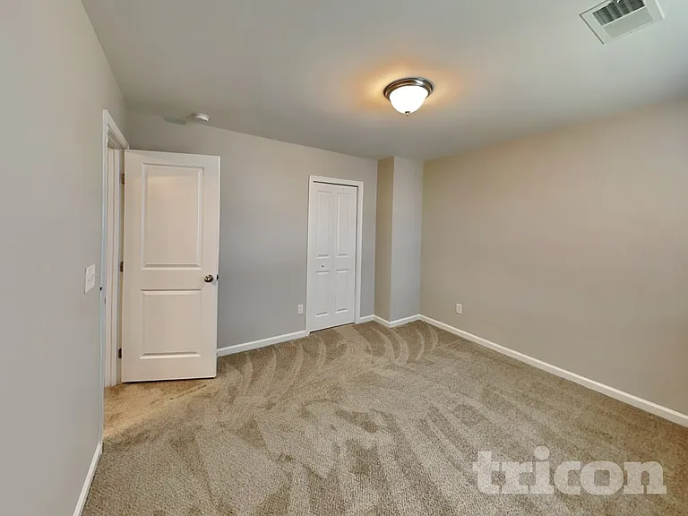 663 Sequoia Dr — Photo 13