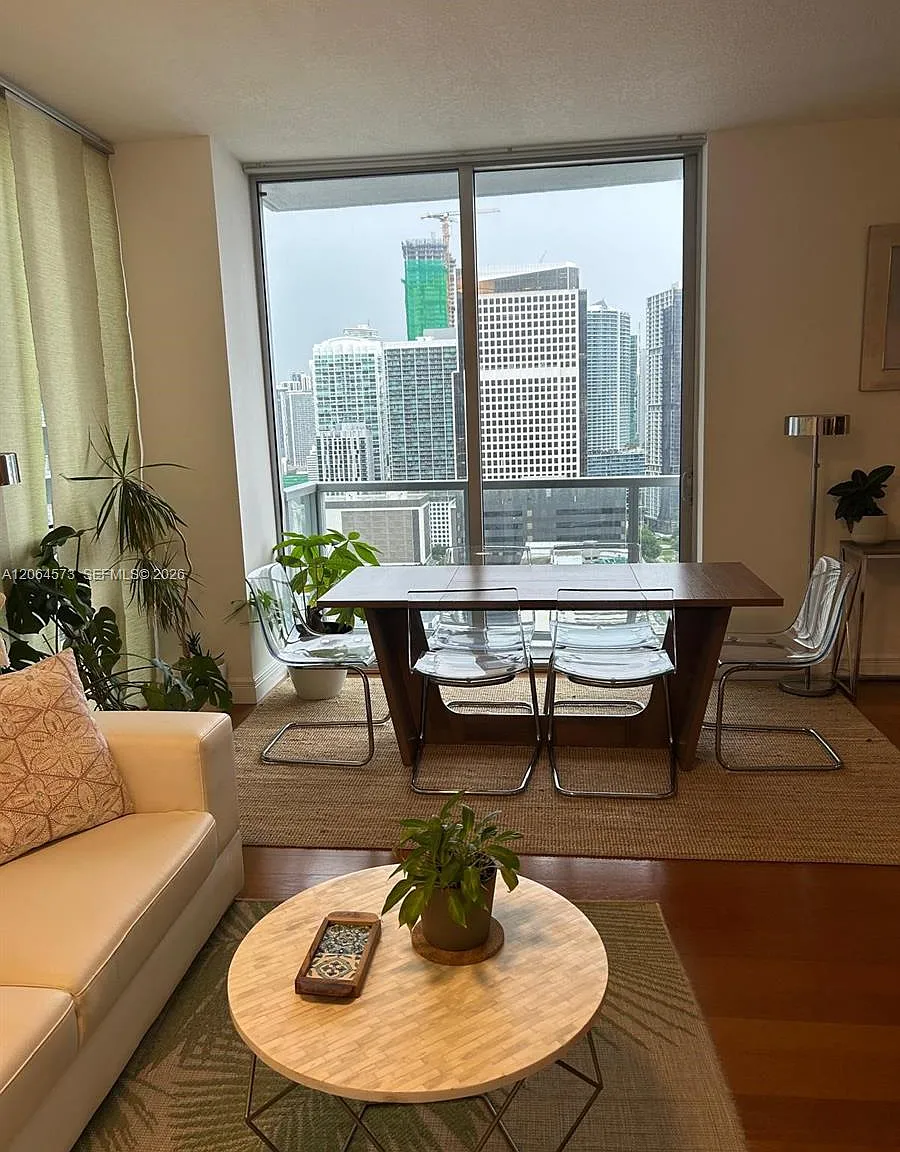 1060 Brickell Condo — Photo 1