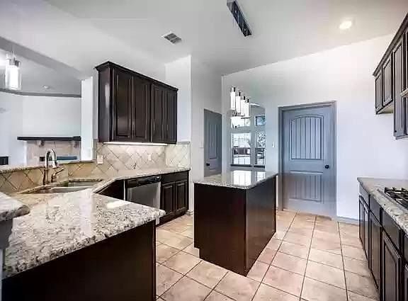 5th image of 1500 Joshua Way