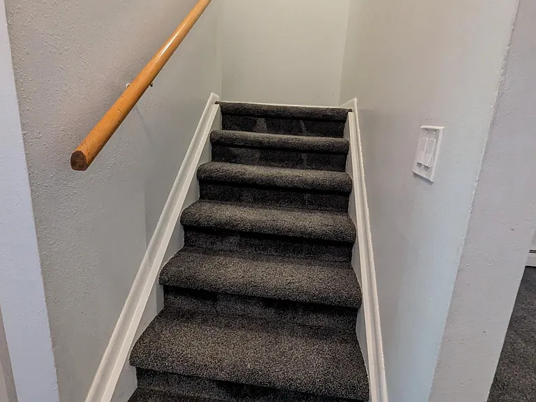 Carpet is nearly new!