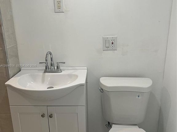 5th image of 5700 SW 37th Ct