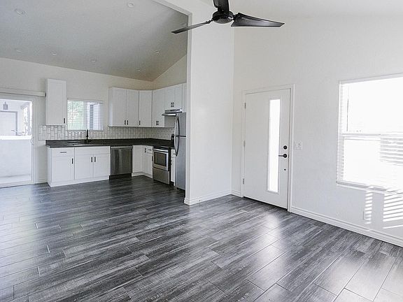 2nd image of 3111 E Clarendon Ave #Sm4dchnkb