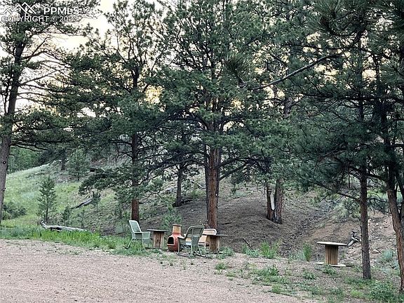 4th image of 191 Forest Glen Trl