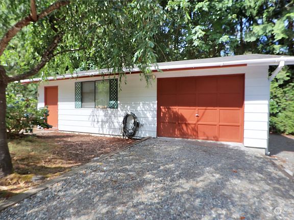 5th image of 13326 62nd Avenue E