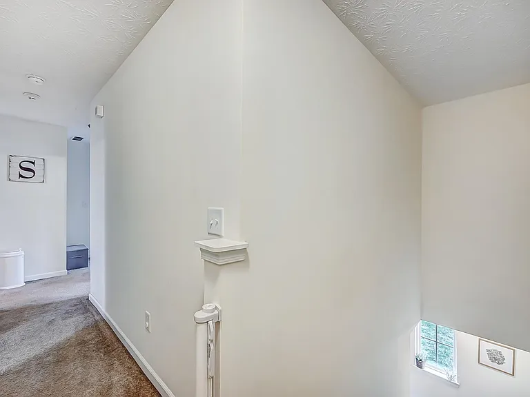 1404 Artesian Ln — Photo 28