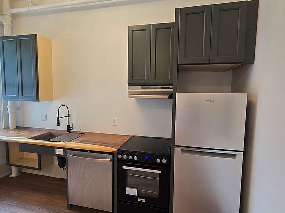 4th image of 500 B St #2A