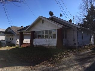 2418 Albrecht Ave, Akron, OH 44312