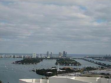1st image of 1717 N Bayshore Dr #B-4152