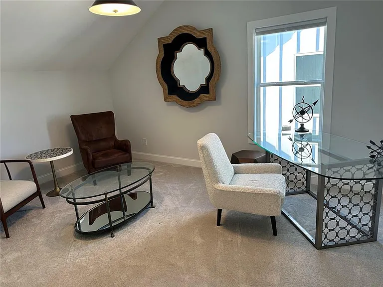 2212 Swansea Way — Photo 36