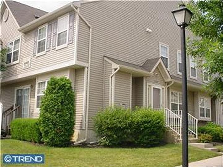 1st image of 1801A Denham Ct #1801