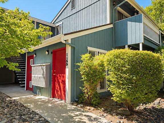 3rd image of 1155 Glenda Way #4