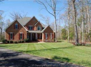 9530 Owl Trace Dr, Chesterfield, VA 23838