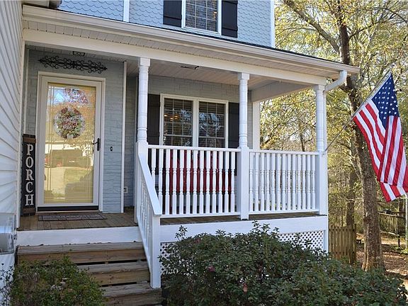 3rd image of 14 Baldwin Woods Cir