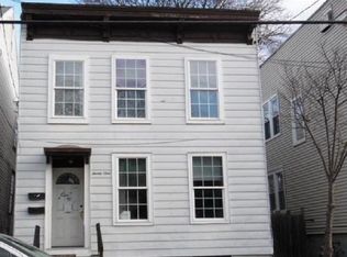 21 Benson St, Albany, NY 12206