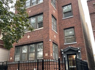3110 W Eastwood Ave #B, Chicago, IL 60625