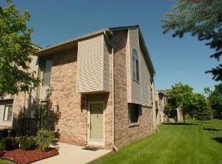 42776 Lilley Pointe Dr, Canton, MI 48187
