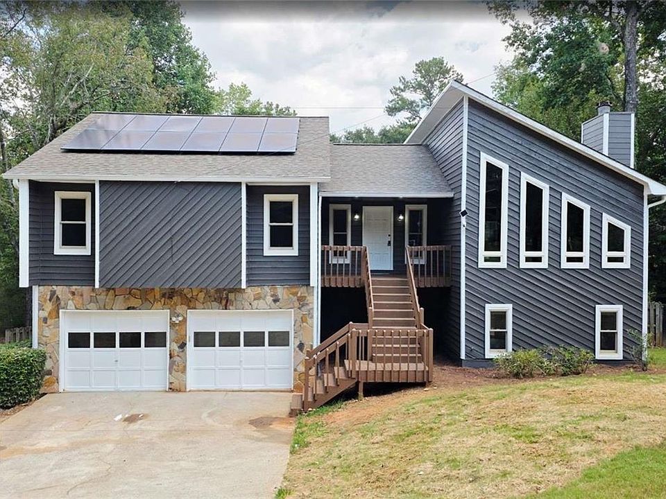 1st image of 2810 Creekwood Ln