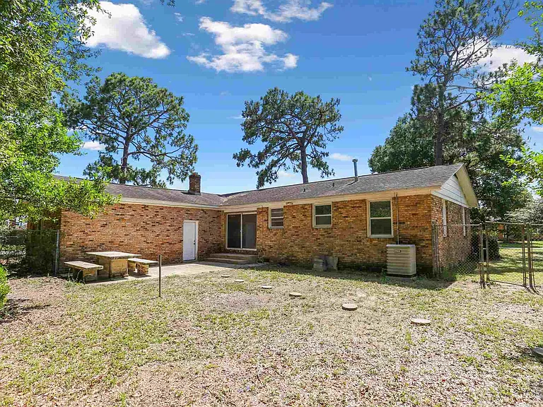6222 Maybelle Dr — Photo 40