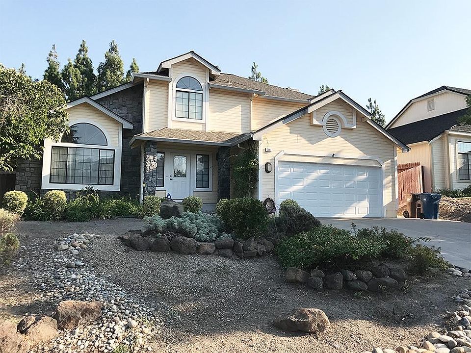 1st image of 704 Alumrock Dr