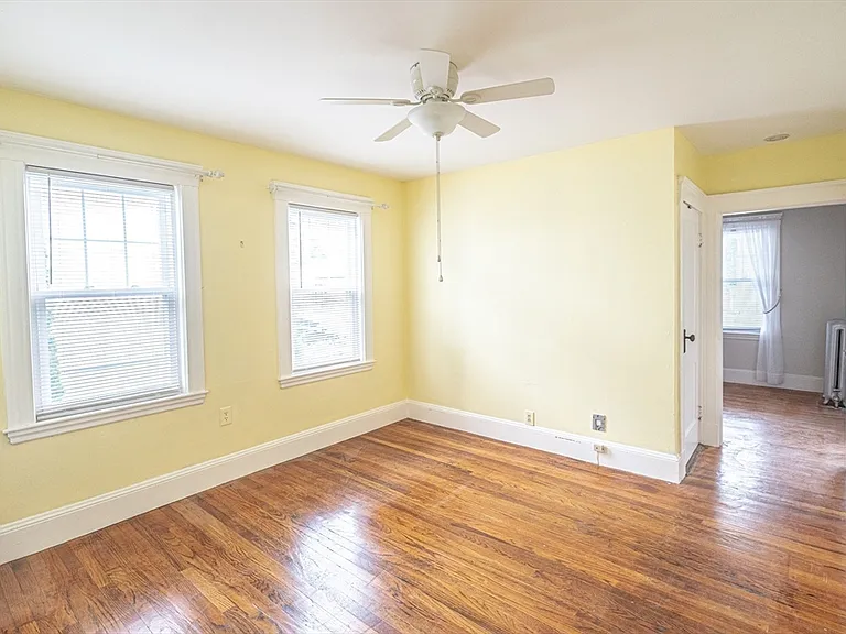 130 Francis St #1 — Photo 6