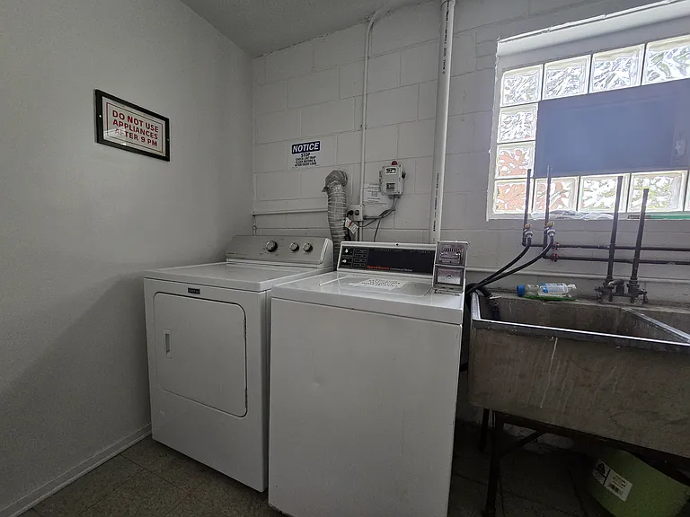 837 Lathrop Ave #GW — Photo 5