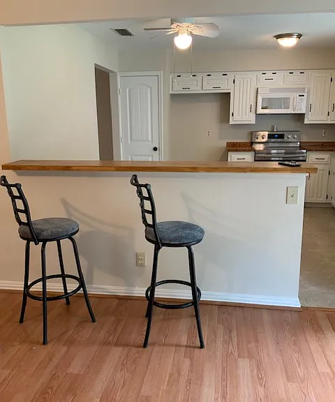 2305 Shady Creek Dr — Photo 9