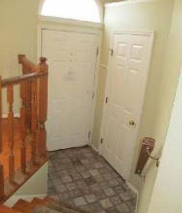 5th image of 9 Bayshore Ct