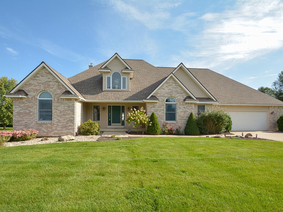 1st image of 226 Barrington Cir