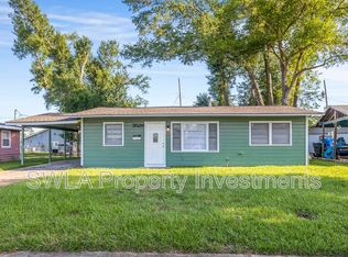 3528 Columbus Cir, Lake Charles, LA 70607