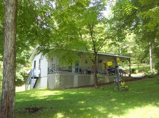 2196 Corbin Rd, Franklin, NC 28734