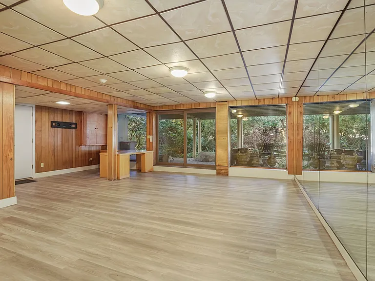 Lower Level has access to this patio under the Screen Porch.