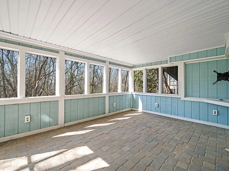 5273 Pros Dr — Photo 24