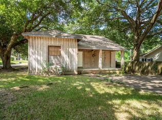 209 Corrine St, Pineville, LA 71360