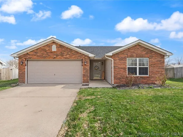 1213 Pebble Creek Drive, Jeffersonville, IN 47130