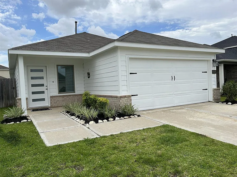 21618 Lemon Beebrush Ln — Photo 3