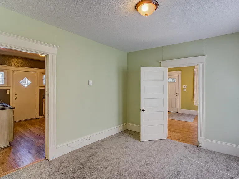 421 E Saint Vrain St — Photo 25