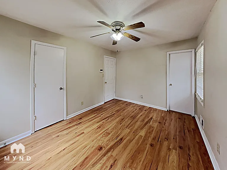 2570 Rolling View Dr SE — Photo 9
