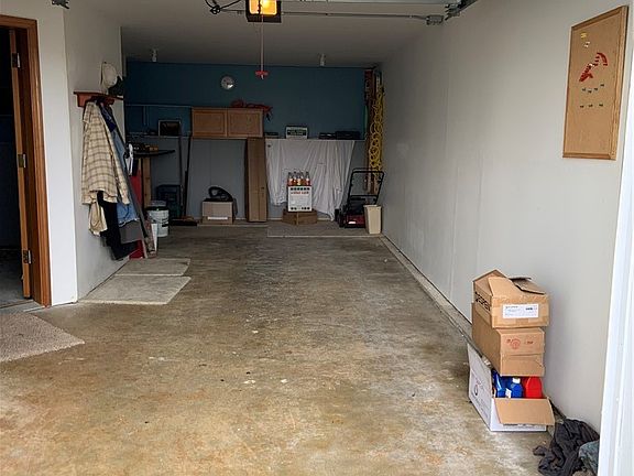 3rd image of 1499 Diamond Head Ave SW #1-3