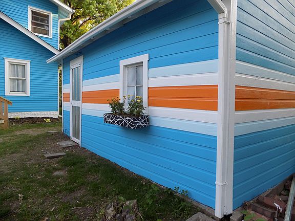 Garden shed/garage