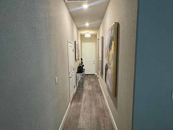 3rd image of 7017 Lakehaven Dr