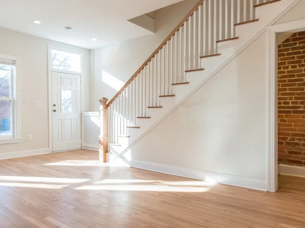 609 10th St NE, Washington, DC 20002
