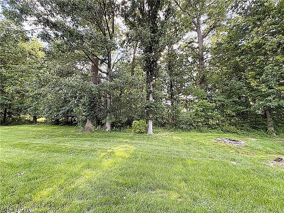 5th image of 1933 Candlewood Dr