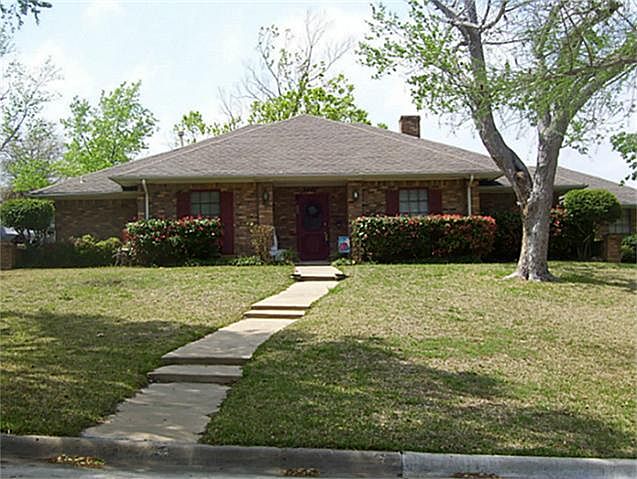 1st image of 3401 Morning Star Ln