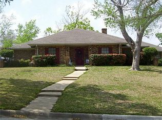 3401 Morning Star Ln, Garland, TX 75043