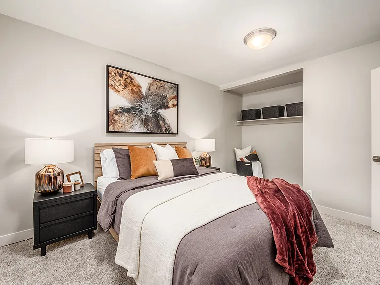 Bexley Plaza Apartments — Photo 12